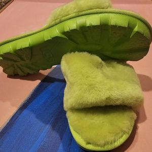 Lime green Ugg slides nwot or box